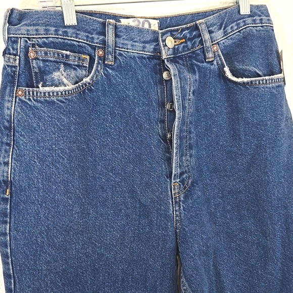 *NWT* Free People The Lasso High-Rise Button Fly Ripped Knee Straight Leg, 30 - Picture 2 of 9